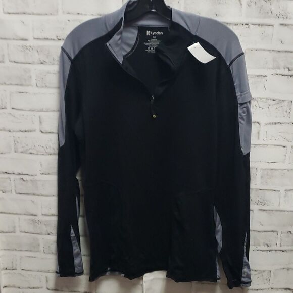 Kyodan top  - Picture 1 of 3